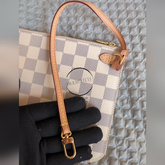 ⚡ FLASH SALE - Louis Vuitton Damier Azur Neverfull Pouch MM - Picture 6 of 13